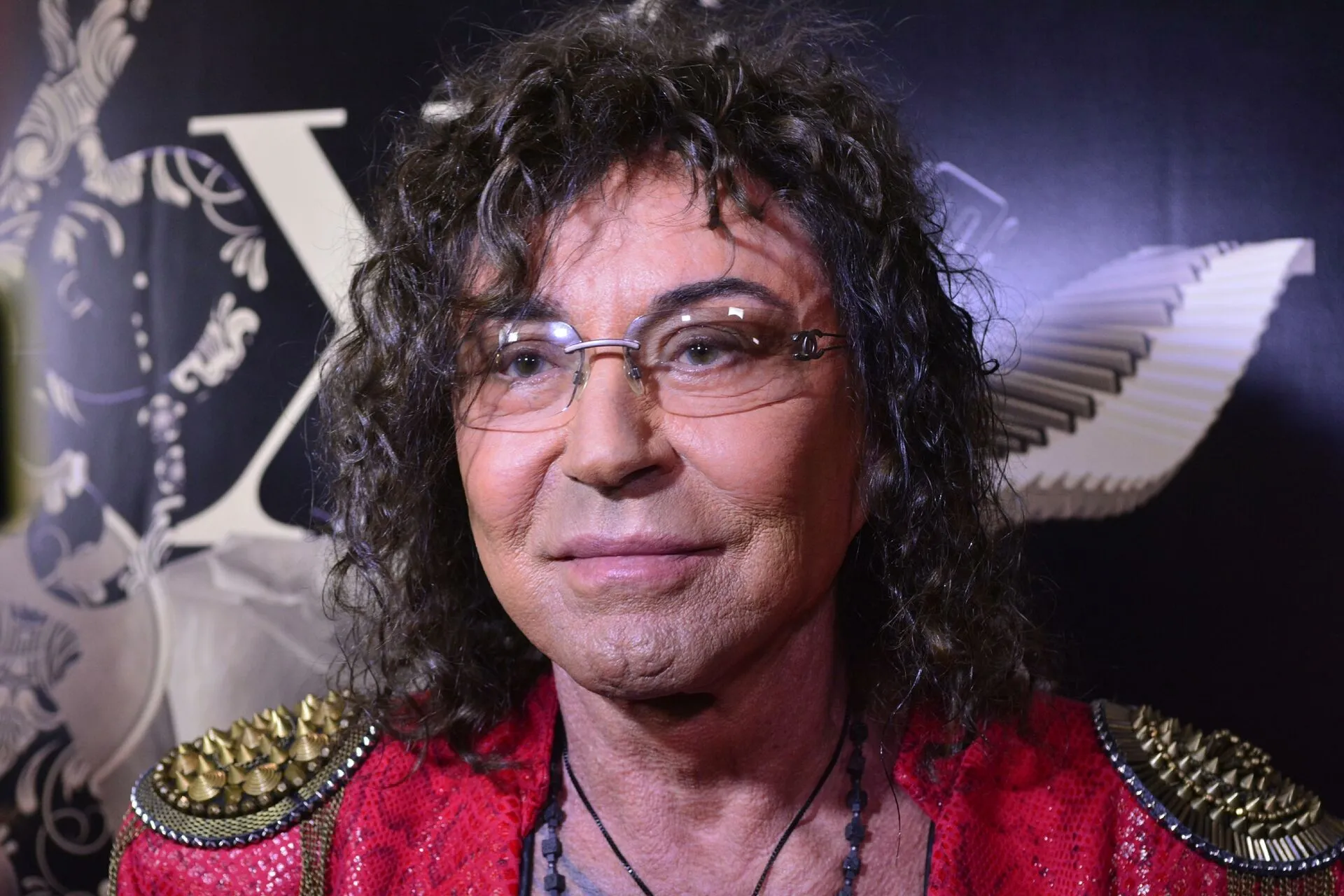     ,      dqxikeidqxidqeant