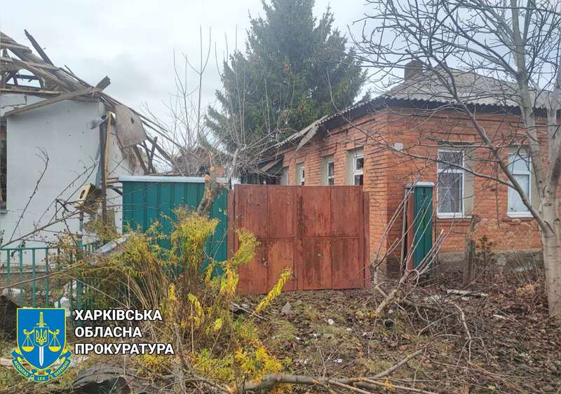 Росіяни обстріляли Козачою Лопань на Харківщині: пошкоджено будинки 05