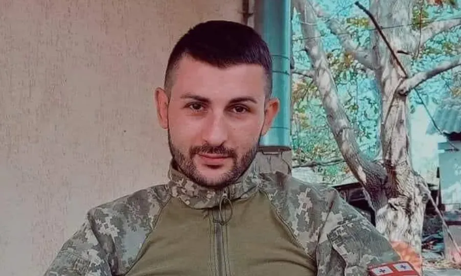 Віддав життя за Україну: під Бахмутом загинув грузинський доброволець Ніка Геленідзе. Фото dqxikeidqxidqeant