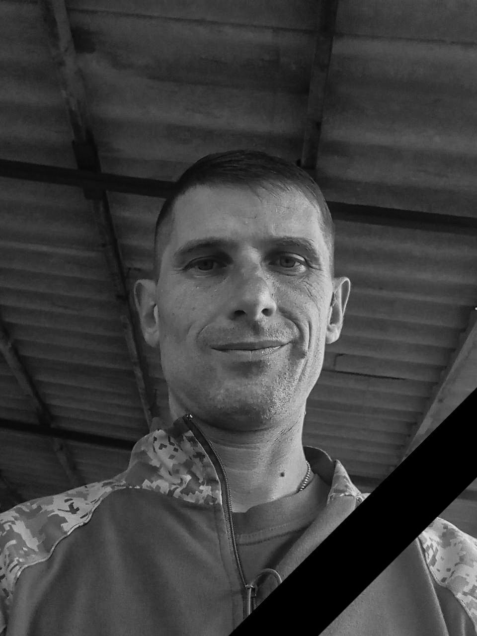 Стоял на защите Украины: у Херсона погиб работник Львовской оперы. Фото dqxikeidqxiqthant