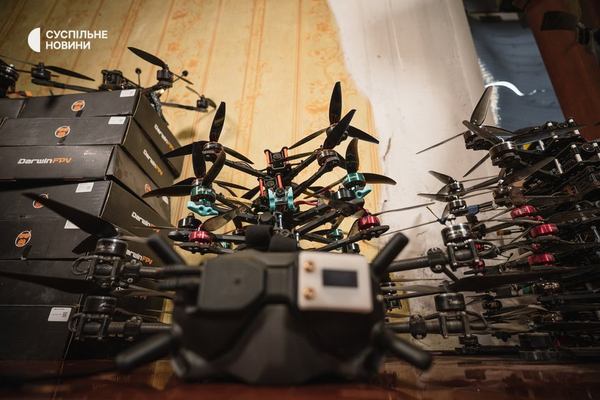 FPV-дроны механизированной бригады, воюющей на востоке Украины, ноябрь 2023 года. Фото: Владислав Кравец/Общественное