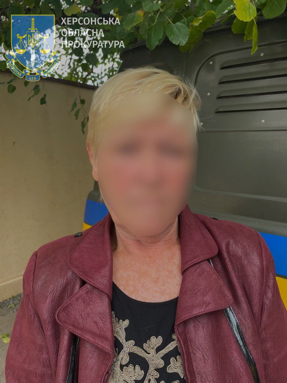 Мешканку Херсона відправили до в’язниці, вона допомагала РФ проводити "референдум" dqxikeidqxidqrant