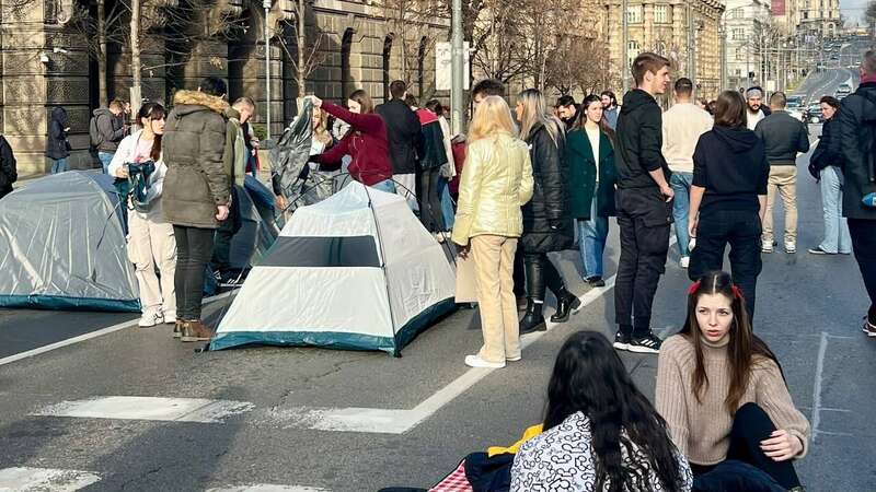В столице Сербии Белграде настоящий