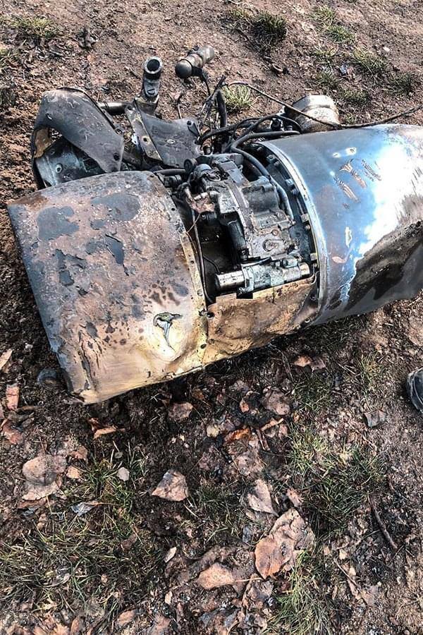 В Киевской области нацгвардейцы из стрелкового оружия сбили вражескую крылатую ракету. Фото dqxikeidqxidqeant