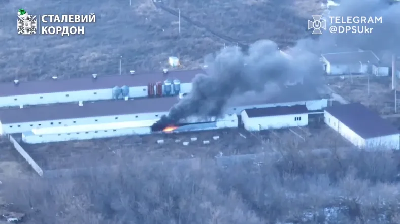 Прикордонники знищили склад БК окупантів на Харківському напрямку. Відео