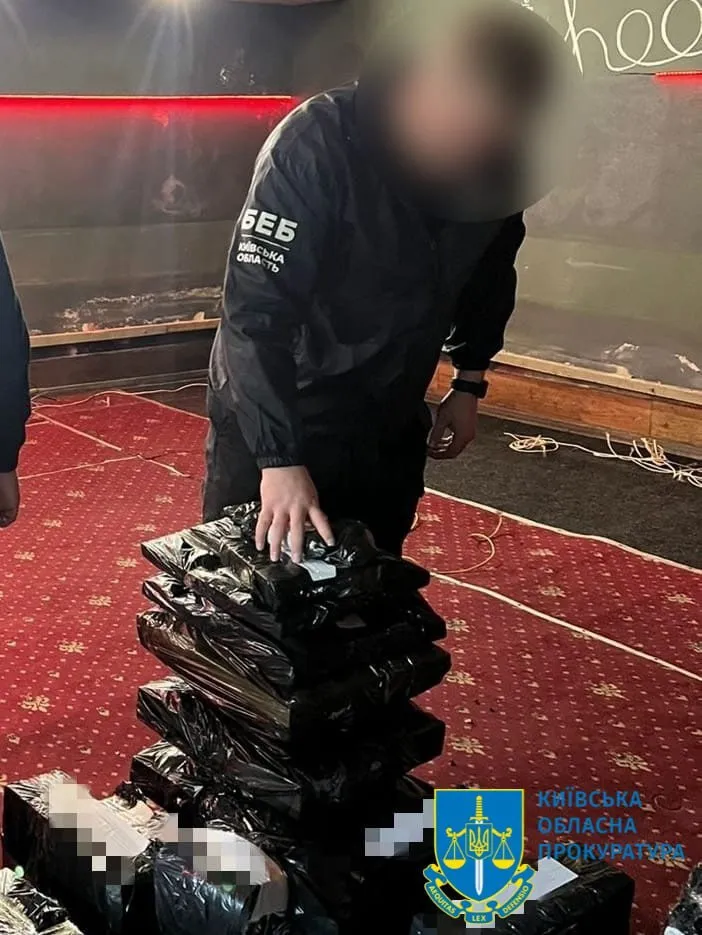 В Киевской области гражданин РФ организовал работу подпольного казино. Фото