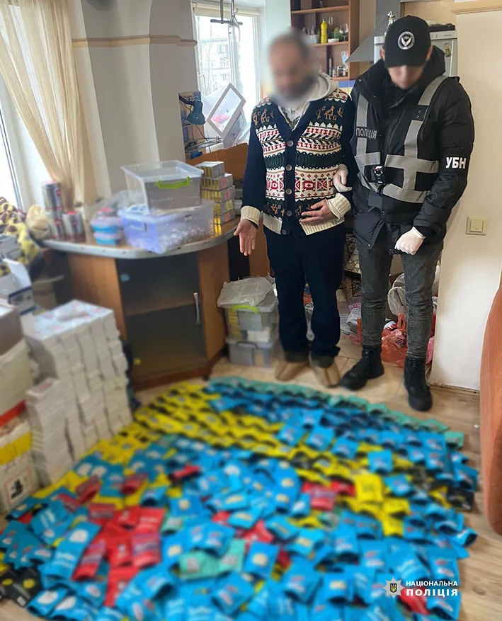   100    :    .    dqxikeidqxidqrant