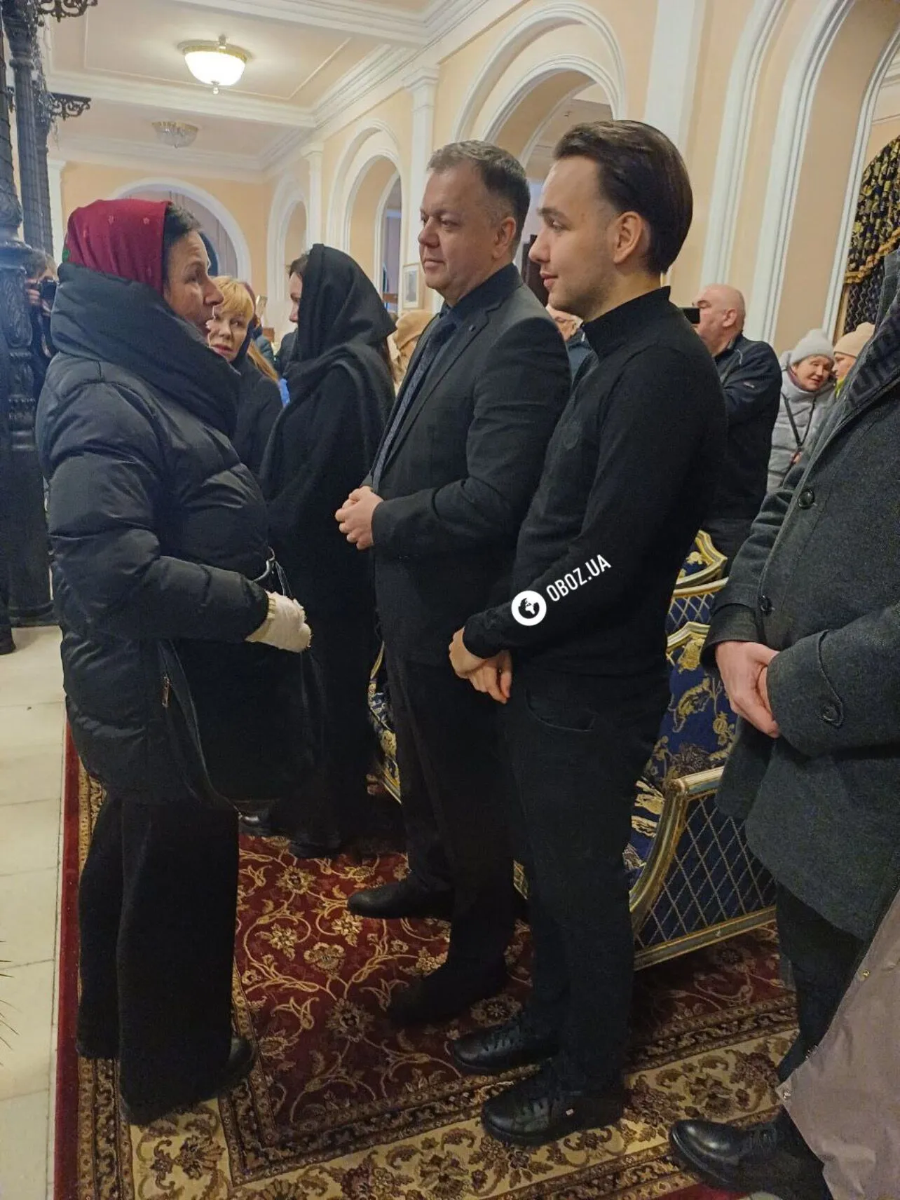 У Києві прощаються з Віталієм Білоножком: прийшли Філарет і військові ЗСУ, а Лобода й Ротару передали квіти