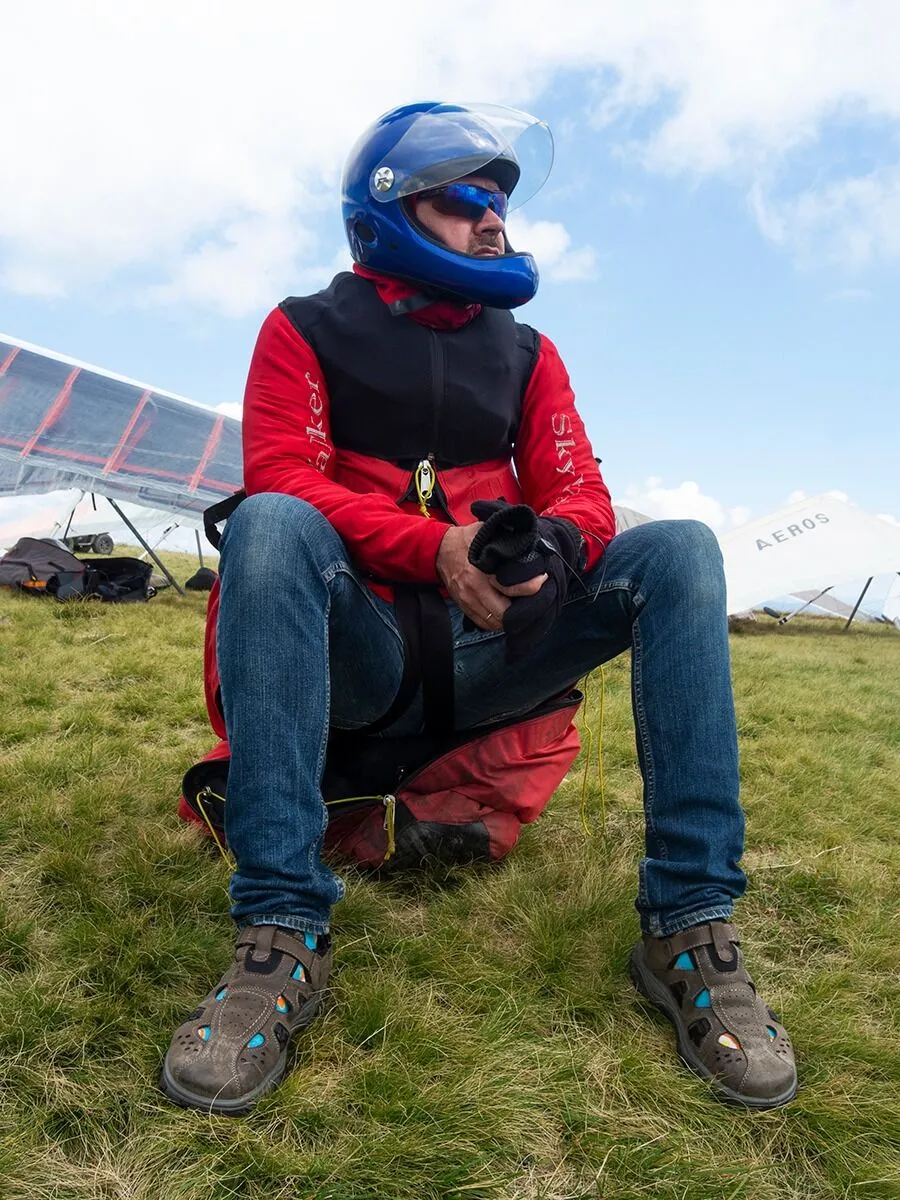 Тепер він завжди на небі: на війні загинув відомий дельтапланерист Ілля Тарасюк dqxikeidqxidqeant