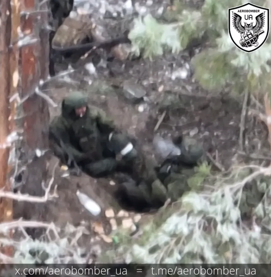 Українські пілоти дронів натрапили на засідку ворога і змусили пошкодувати про dqxikeidqxidqrant