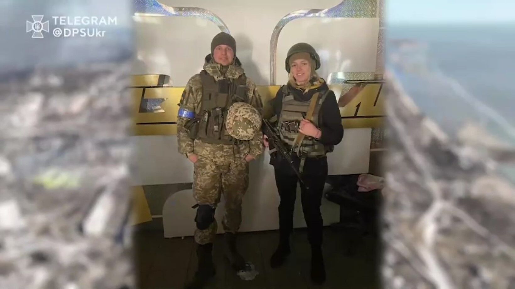 Прошли плен – и снова вместе: сеть тронула история любви украинских пограничников, разведенных войной в Мариуполе.