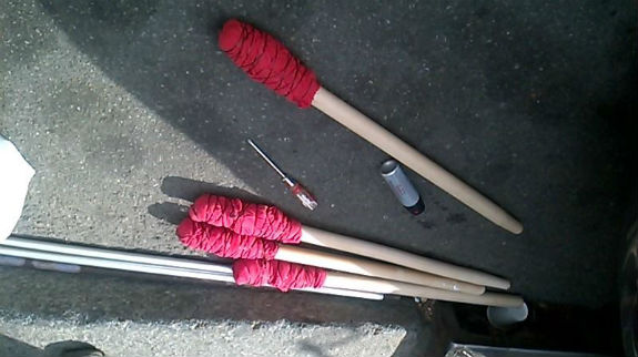 Міліція обшукує учасників "Маршу Героїв": Вилучено газові балончики та смолоскипи (ФОТО) - фото 2 Міліція обшукує учасників "Маршу Героїв": Вилучено газові балончики та смолоскипи (ФОТО) - фото 2