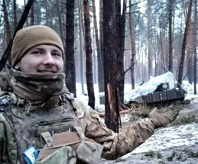    18:         .  dqxikeidqxidqeant