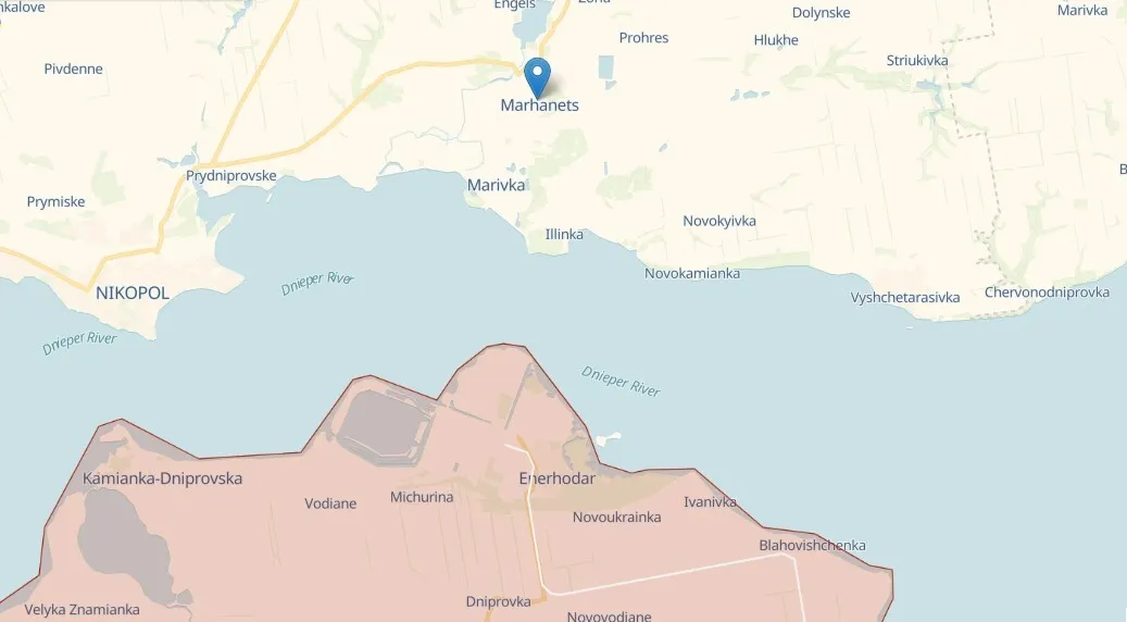 Окупанти на Дніпропетровщині атакували дроном авто: постраждали двоє людей. Фото