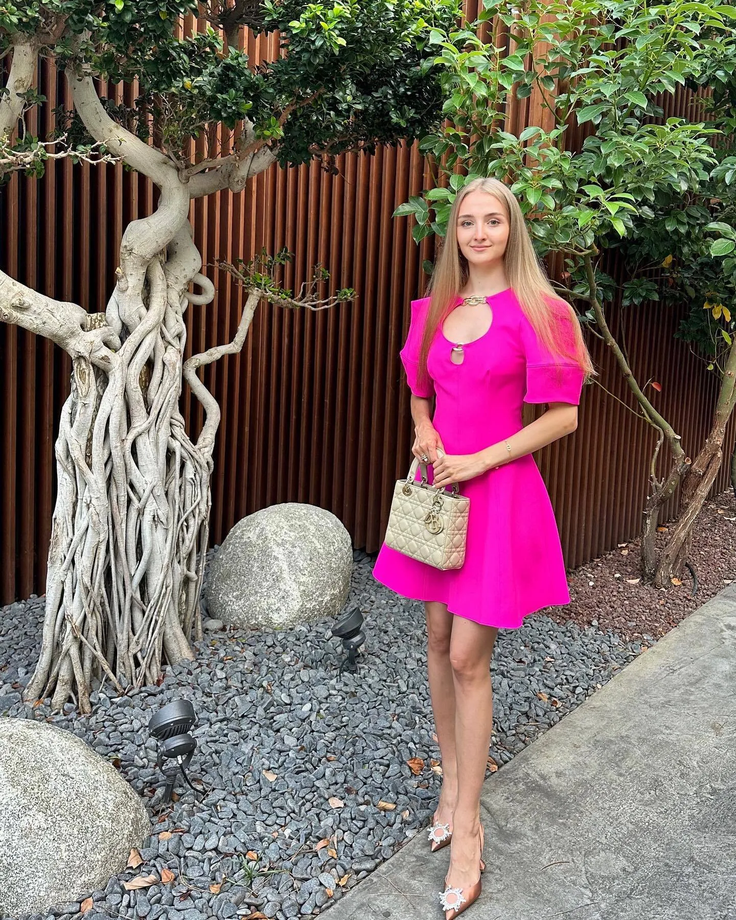 Миколенко одружився з дівчиною з Криму і показав фото