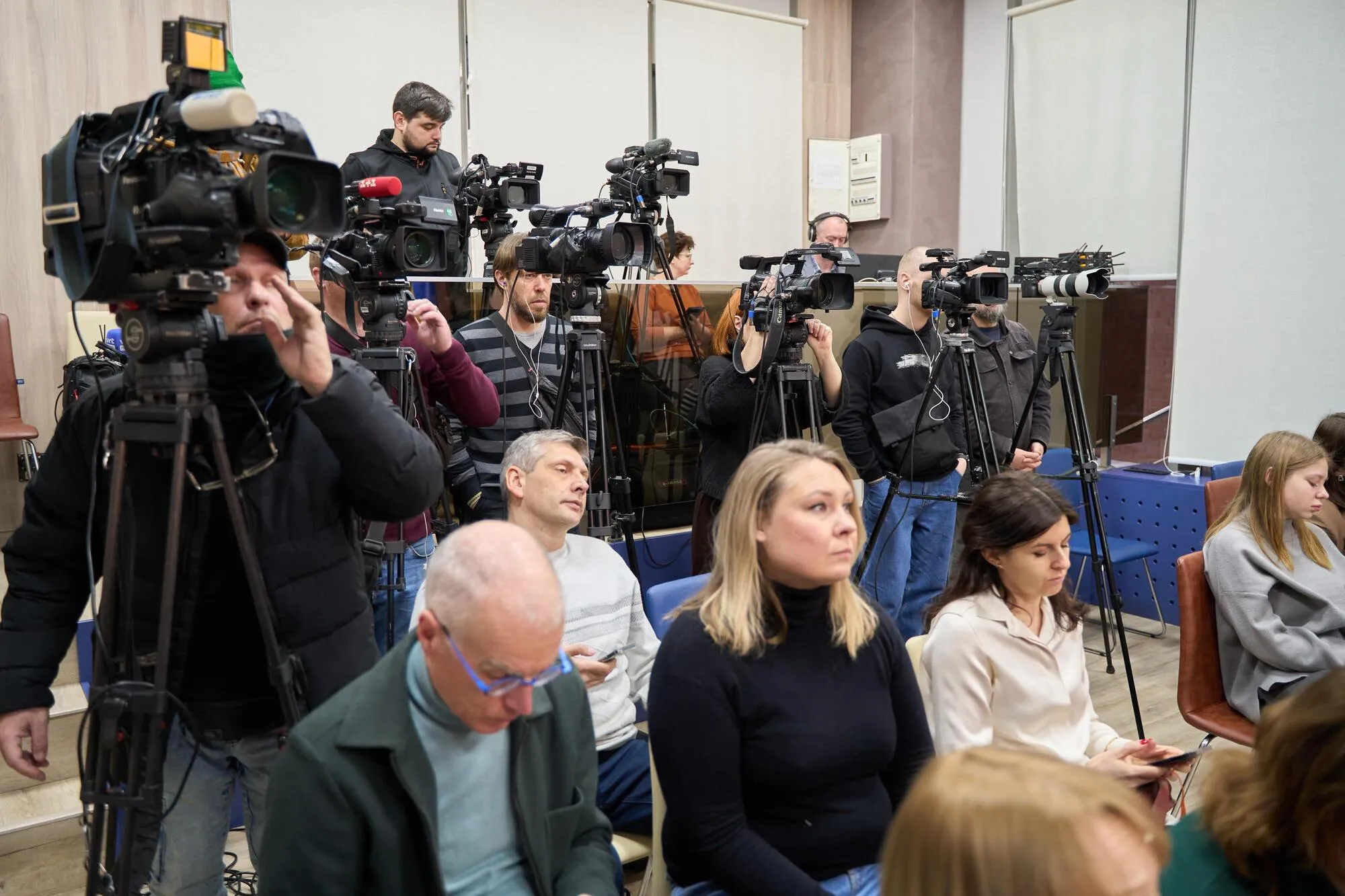  :         10 .  dqxikeidqxidqrant