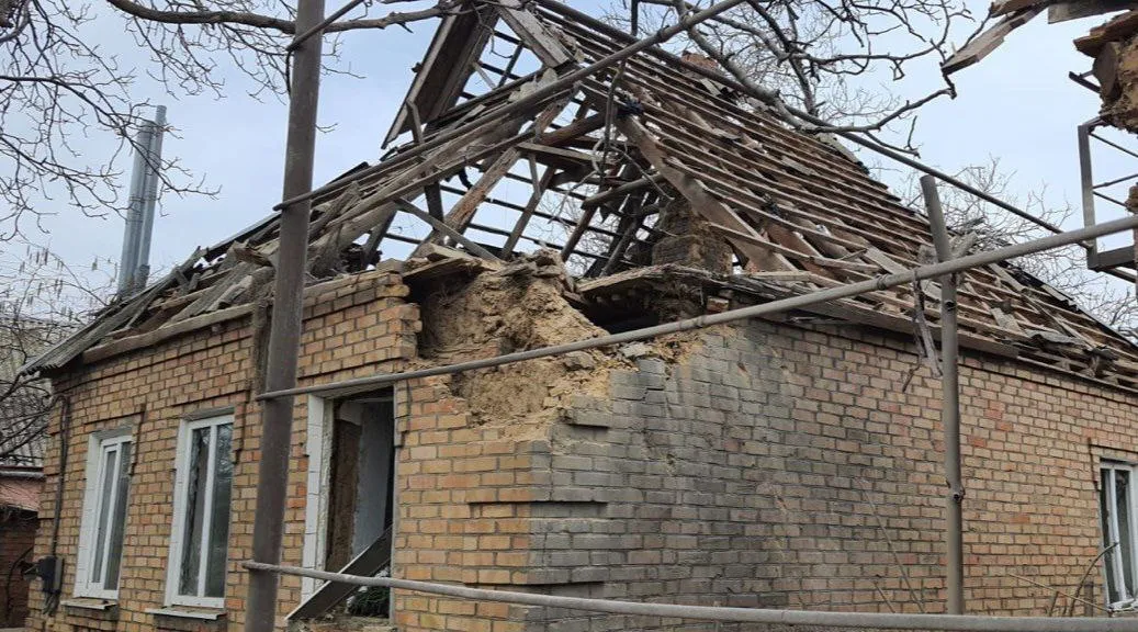 The Russians shelled the Nikopol region: residential buildings were damaged and people were injured. Photo