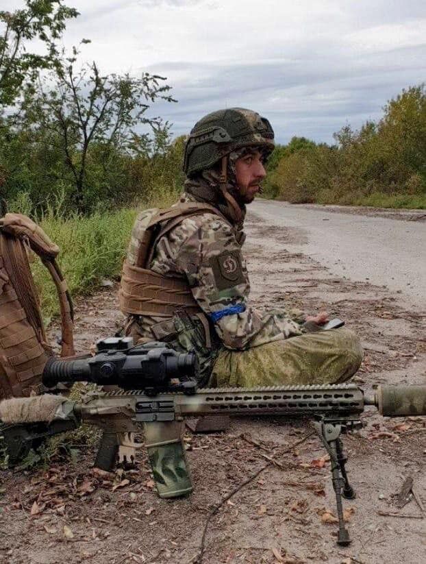 На війні загинув 27-річний син київського священника Володимир