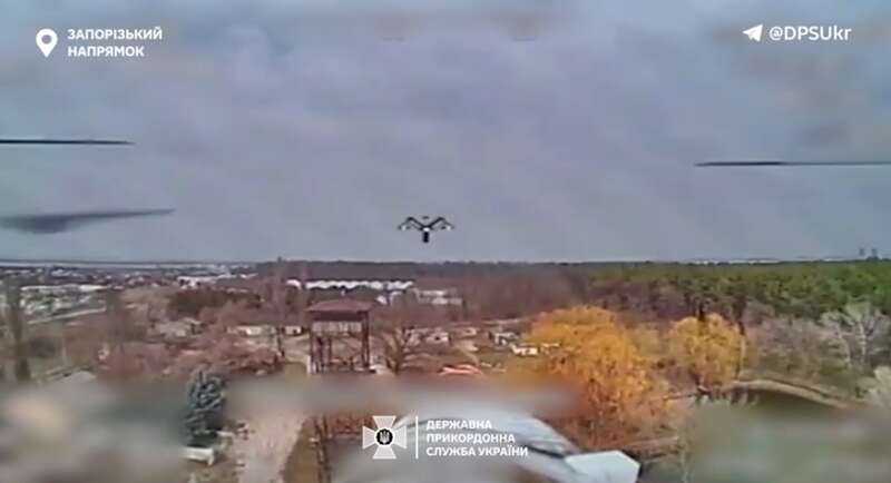 Дрони-камікадзе знищили спостережний комплекс окупантів dqxikeidqxidqeant