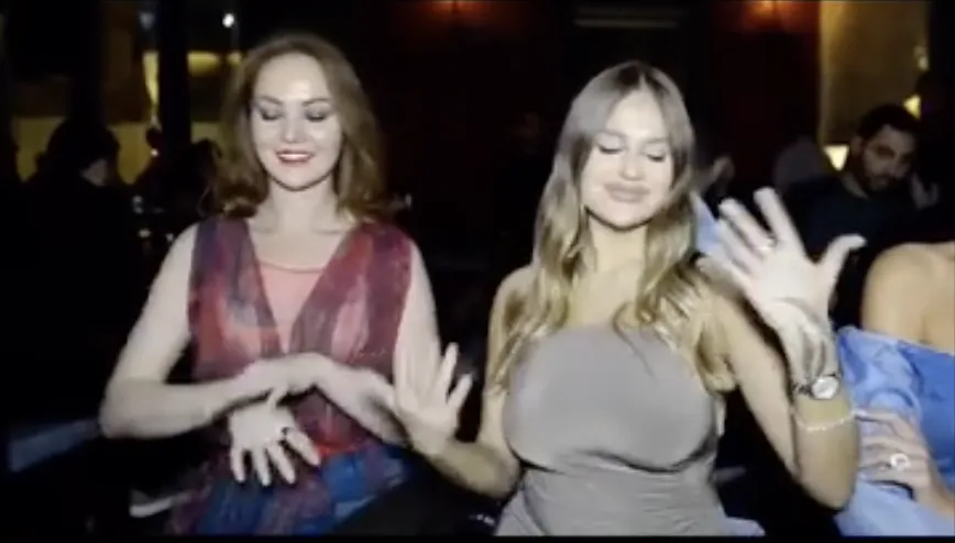     ?   dqxikeidqxiuuant