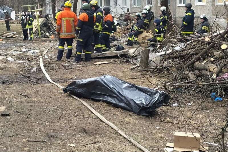 In Sumy, a man’s body was recovered from the rubble of a house: search efforts continue. Video