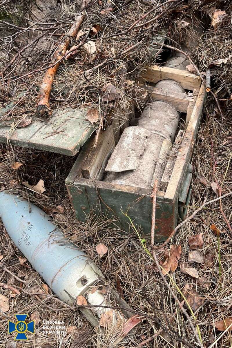 BRDM and shots from grenade launchers: near Kiev, the SBU discovered several Russian caches of weapons. Photo