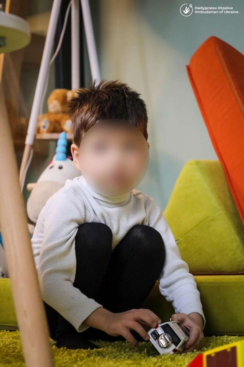 З окупованих територій повернули ще три родини з дітьми: Лубінець розповів подробиці dqxikeidqxidqrant