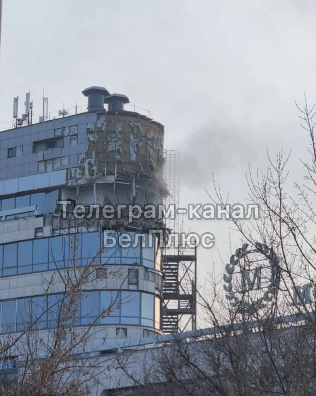 В Белгороде показали последствия атак БПЛА, жалуются на развалившиеся дома. Фото и видео