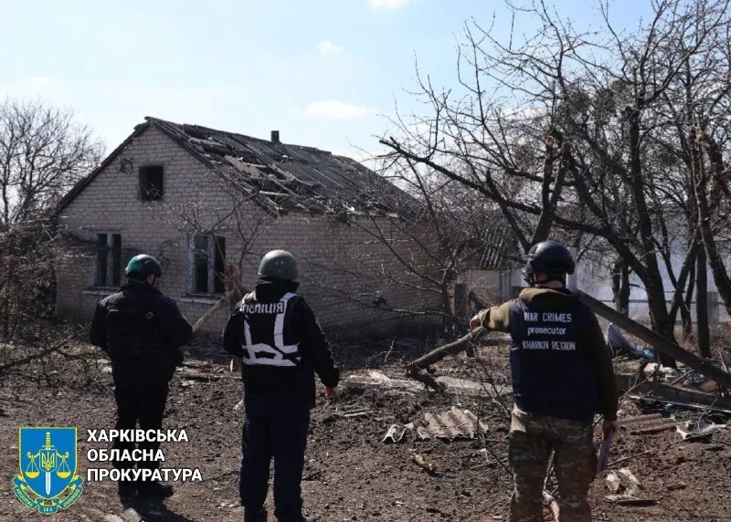 Occupants shelled a village in the Kharkov region: a woman was killed, two men were wounded dqxikeidqxidqeant