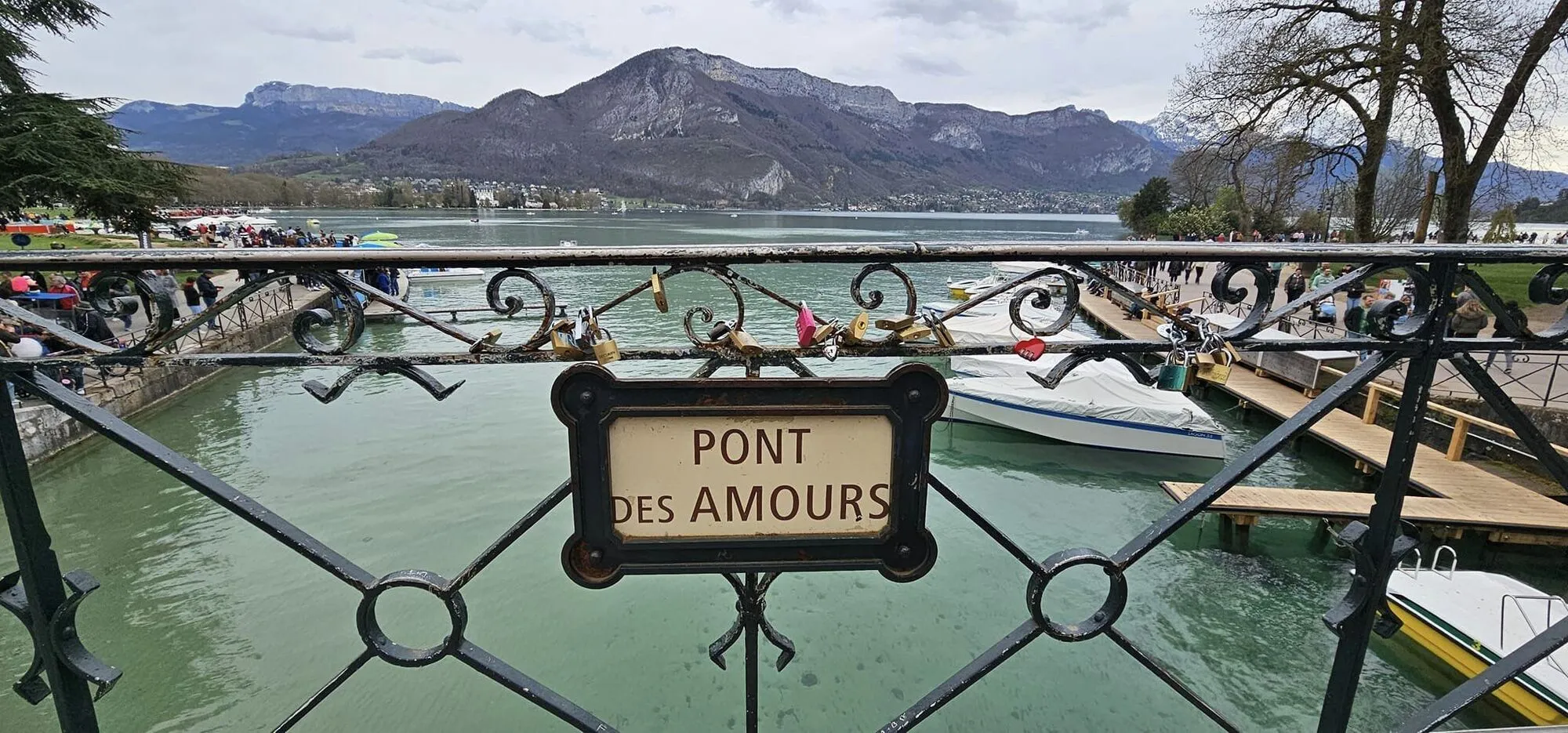 Андрей Макаревич потроил россиян фото из