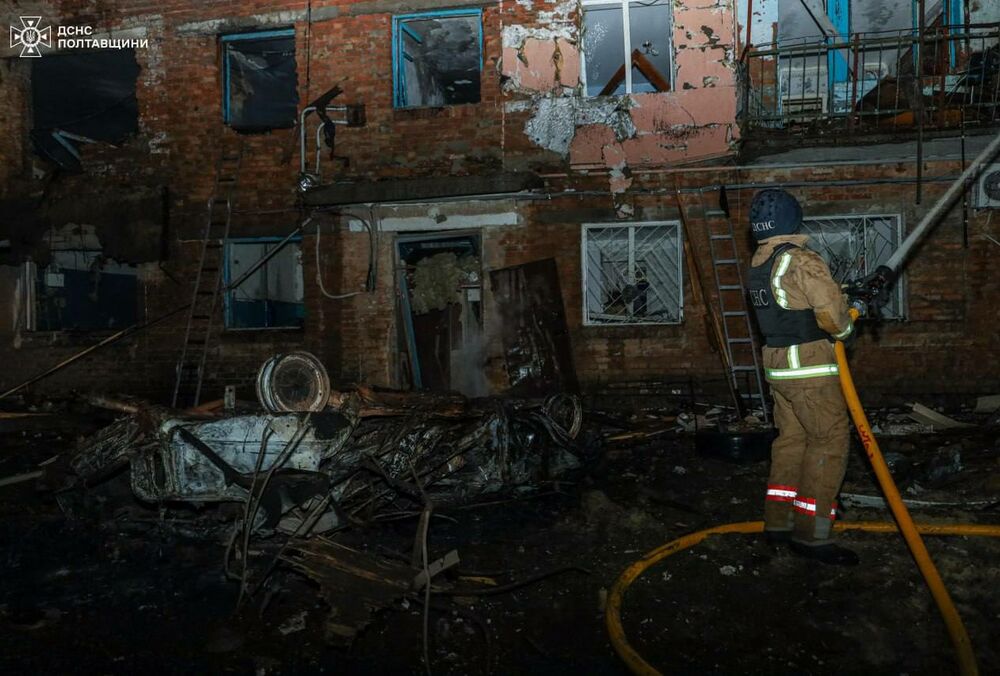 Russia hit a hostel in the Poltava region with a missile: there were dead (photos)