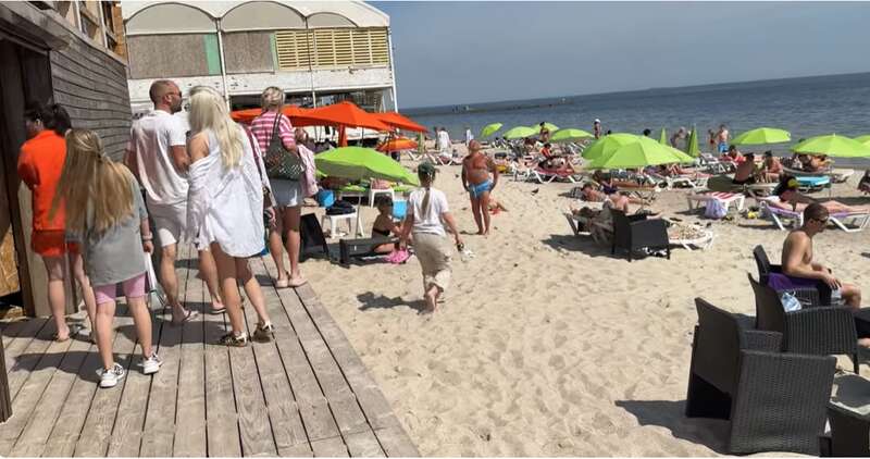 В Одесі планують відкрити пляжі та розпочати курортний сезон: які ціни на відпочинок