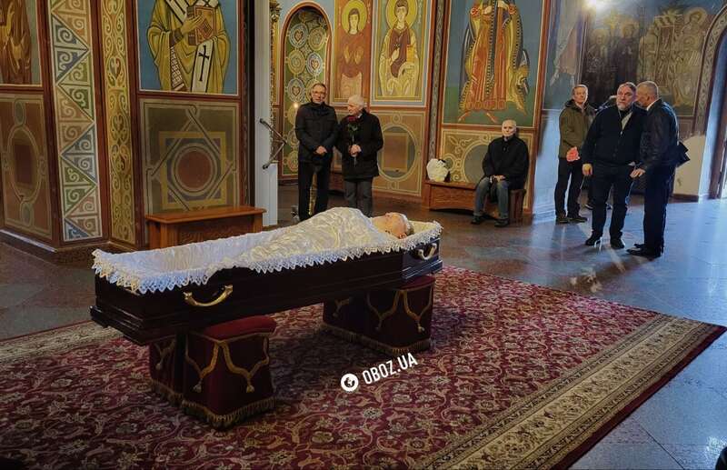 В Киеве прощаются с Дмитрием Капрановым. Фото и видео dqxikeidqxidqrant