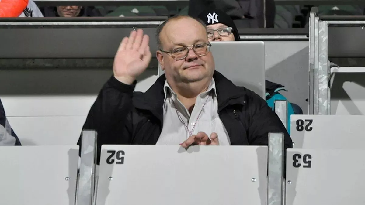 Умершего главного редактора журнала dqxikeidqxidqeant