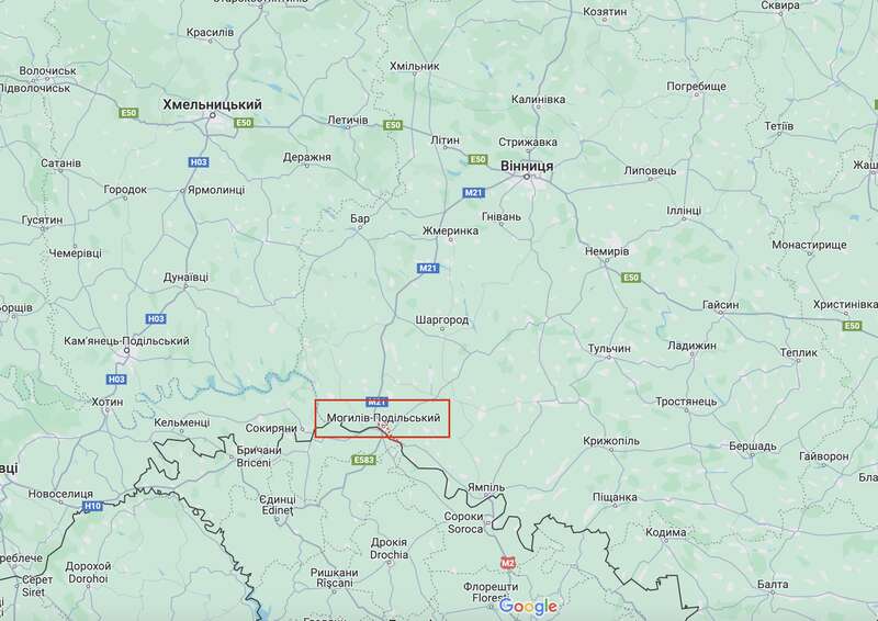 Произошел оползень: в Винницкой области спасатели достали из-под завала погибшего человека. Фото dqxikeidqxiqzuant