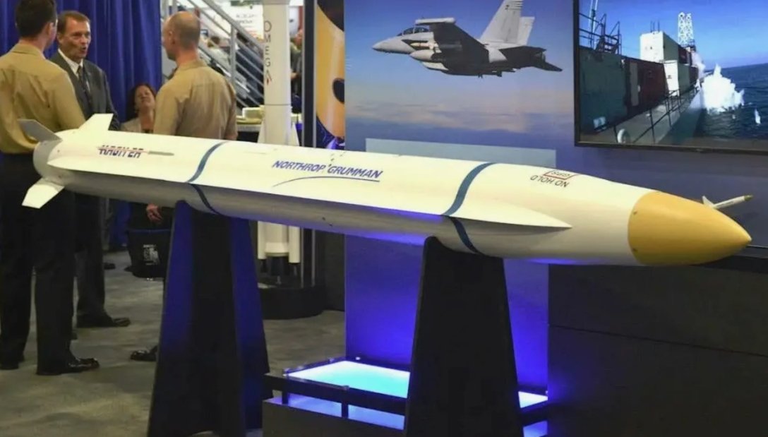 Противорадиолокационных управляемых управляемых ракет повышенной дальности AARGM-ER dqxikeidqxidqrant