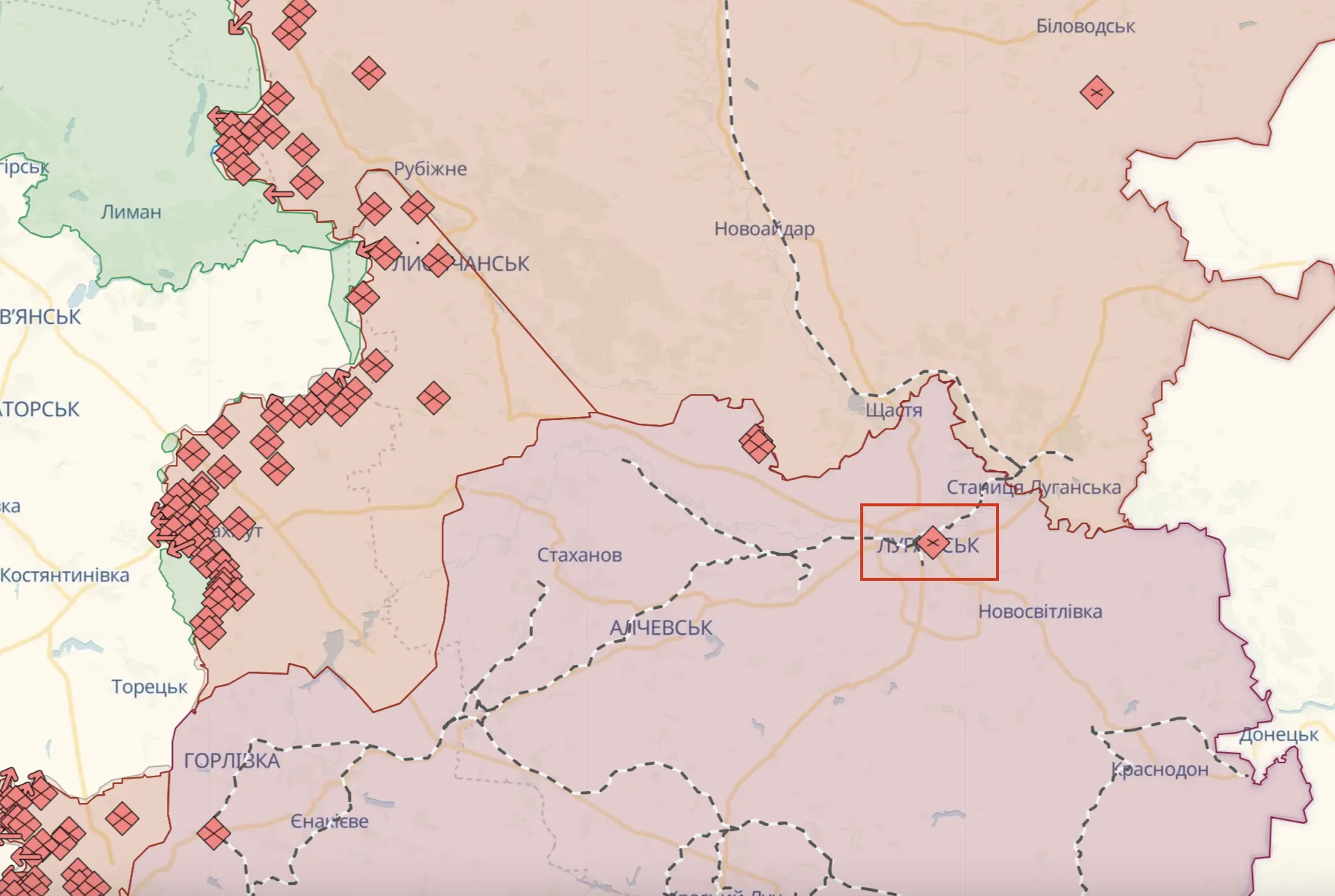 В окупованому Луганську пролунали вибухи: повідомляють про приліт ракет ATACMS. Відео