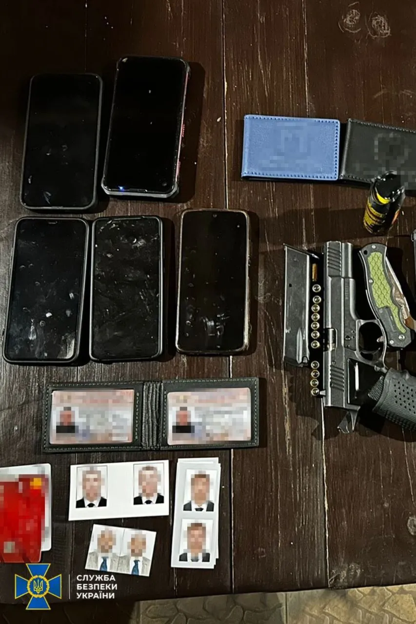 Продавали ухилянтам