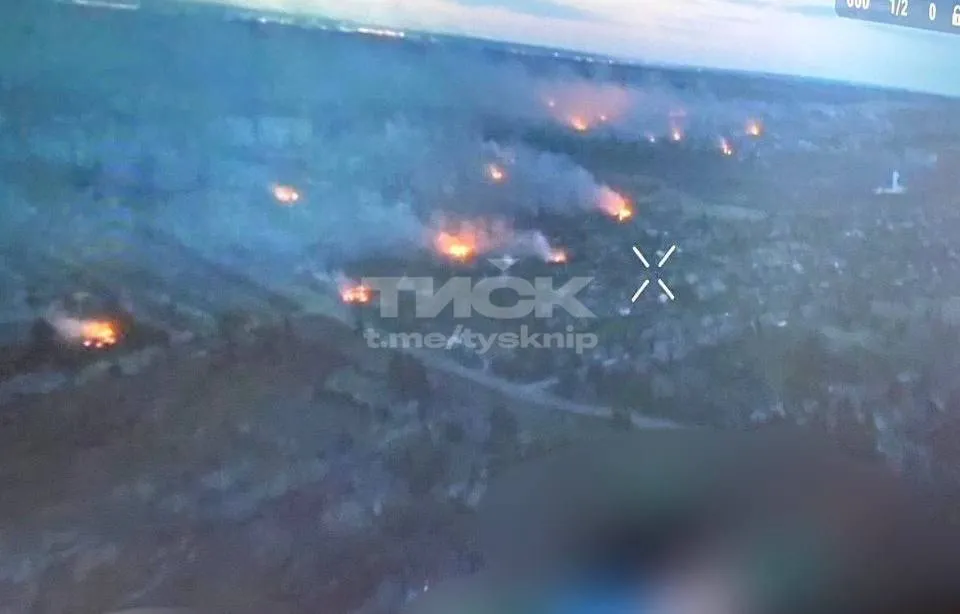 Fires in Volchansk dqxikeidqxidqrant
