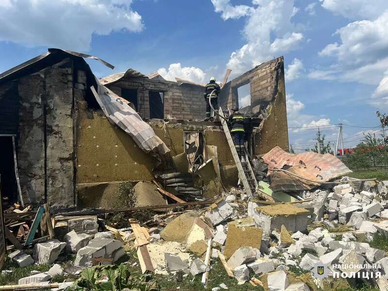 На Київщині стався вибух у приватному будинку: є загиблий. Фото dqxikeidqxidqeant