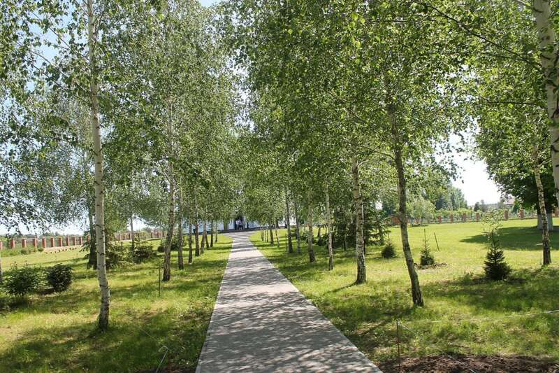       «»:  ³    1981 .     11 770 .      200    .        ’,    ,      ’   .  «» –      .    ,   , ,       .     «»:      ,  , .             . ³       30 .