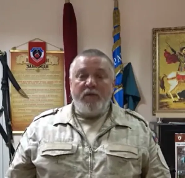 Син Газманова замість