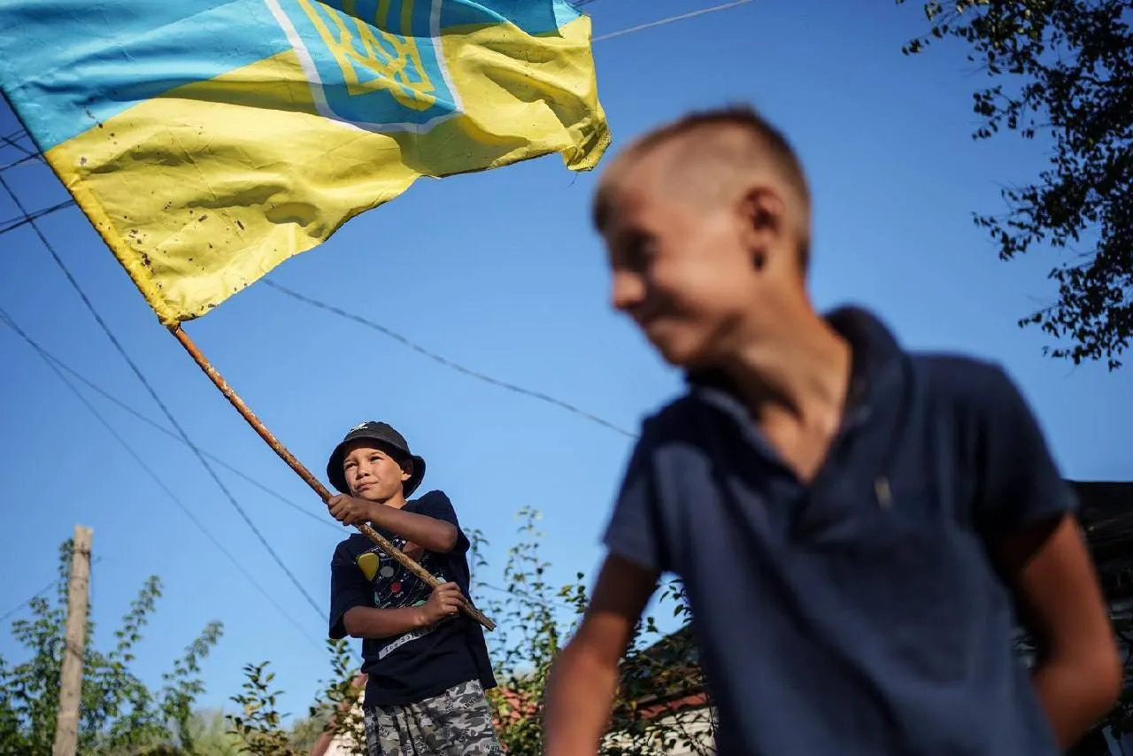 Зеленський: агресія РФ вкрала в українських дітей безтурботність і змусила побачити війну. Фото dqxikeidqxidqeant