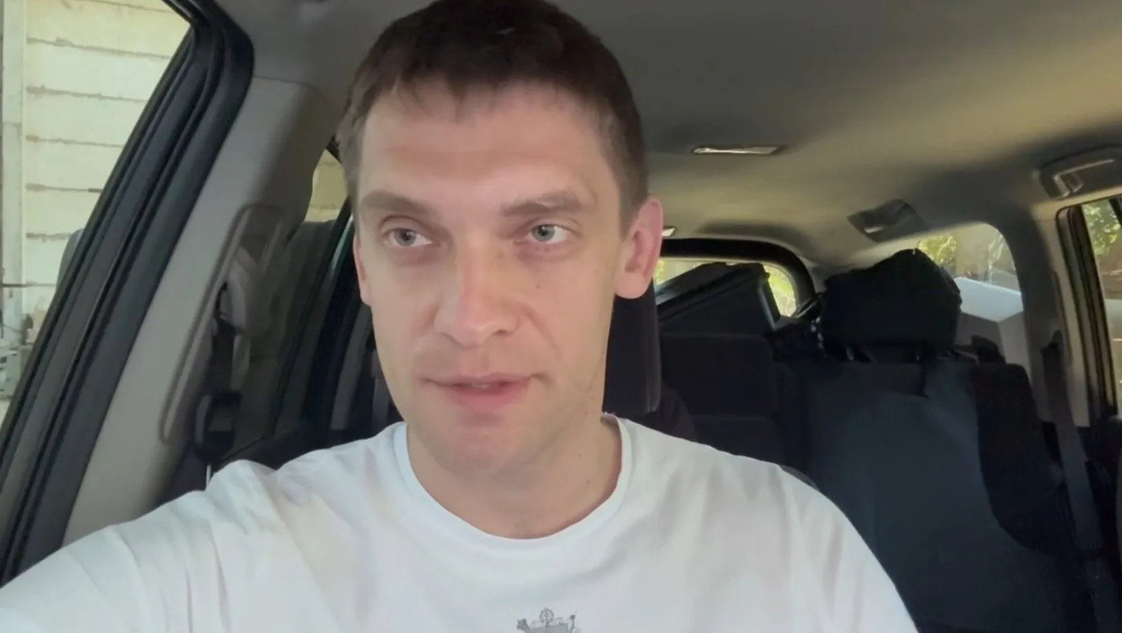 Дніпровська ГЕС буде перекритою всі вихідні: Федоров розповів про пошкодження греблі