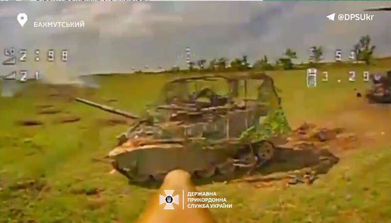 Прикордонники відбили ворожий штурм на Бахмутському напрямку: окупанти відступили із втратами. Відео dqxikeidqxidqrant