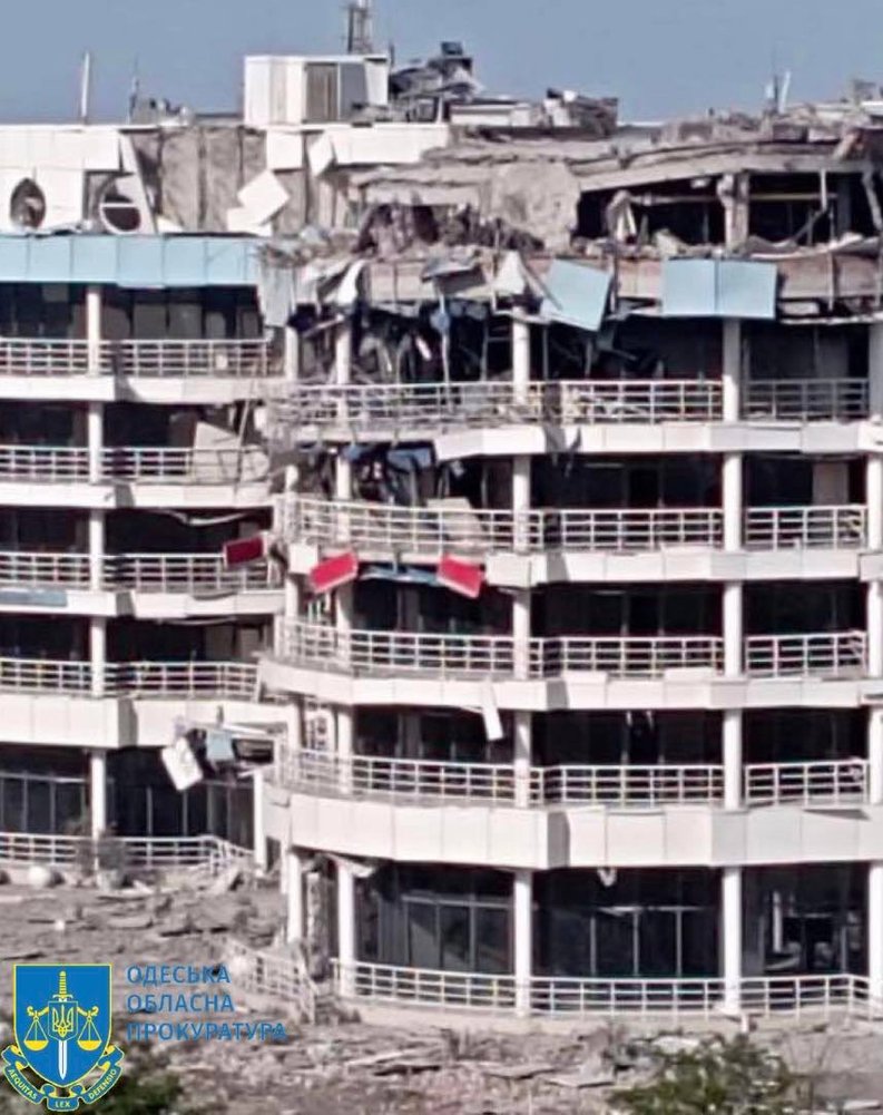 Армія РФ ударила по цивільній інфраструктурі у курортному селищі на Одещині dqxikeidqxidqeant