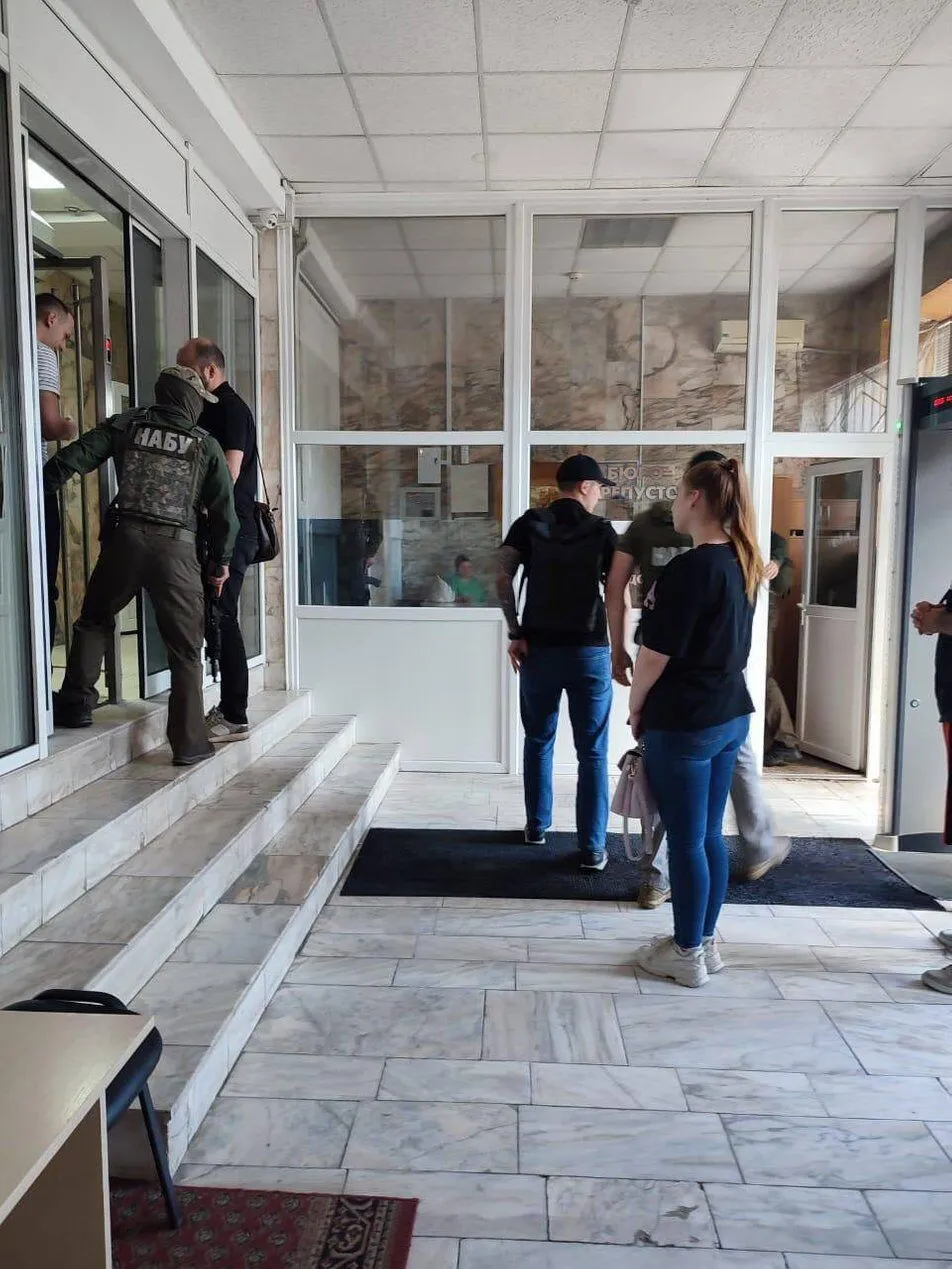 NABU and SAPO conducted a search in the Kirovograd Regional Prosecutor’s Office: what is happening. Photo