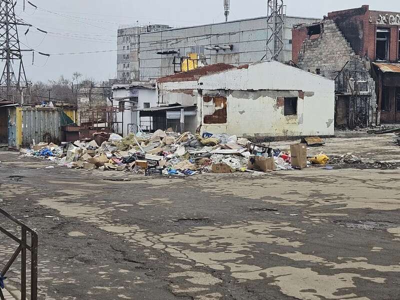 В Мариуполе растет количество стихийных свалок: местные жители забили тревогу dqxikeidqxidqrant