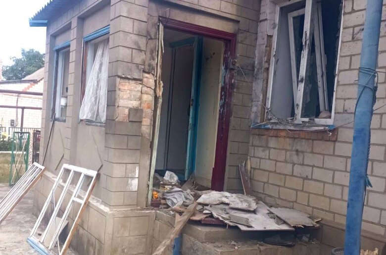 Загарбники протягом дня близько десятка разів атакували Нікопольщину dqxikeidqxidqrant