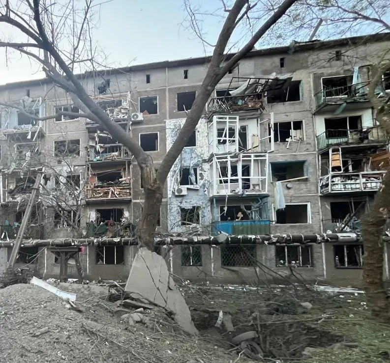 The occupants dropped the KAB on a residential area in Konstantinovka, five people were injured. Photo dqxikeidqxiqdzant
